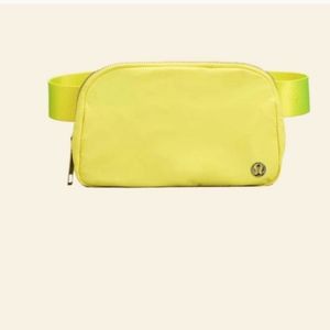 Lululemon belt bag 🍋